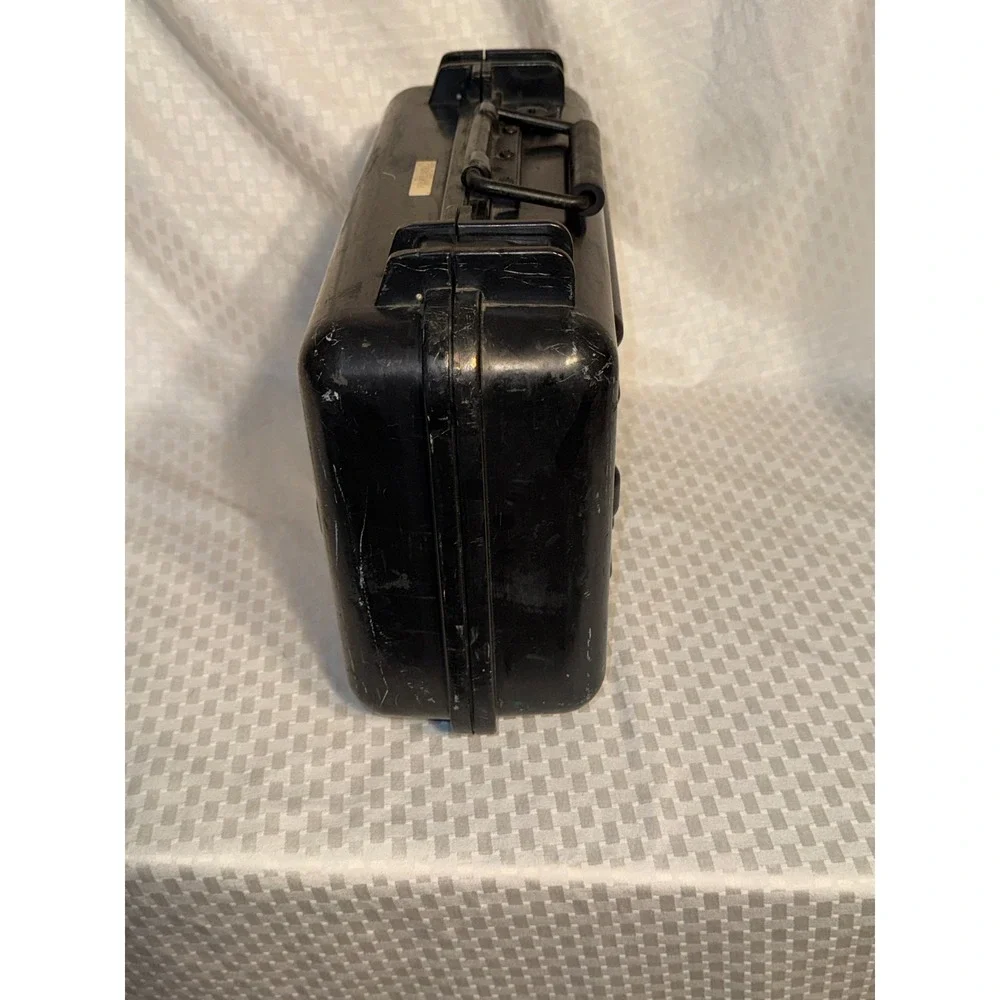 Starlight Black Hard Case Gun Survival Electronics Protection Box Good Condition